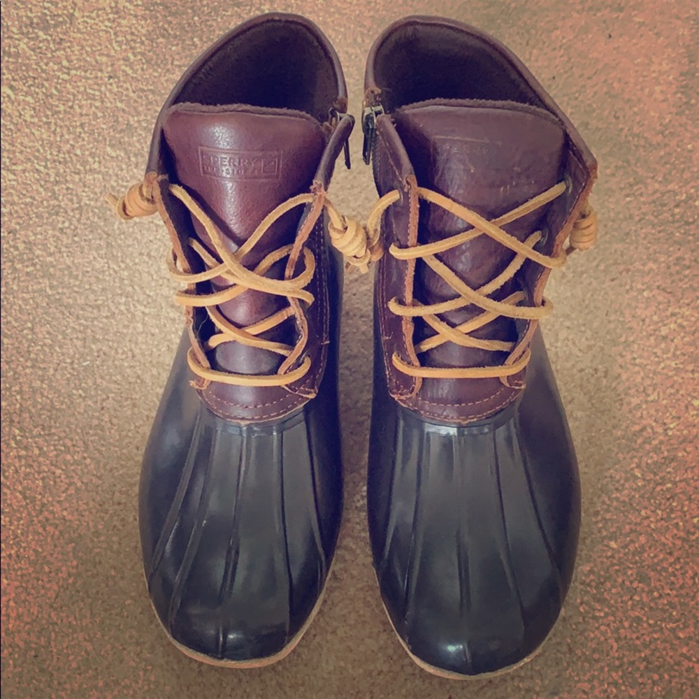 Sperry waterproof rubber boots